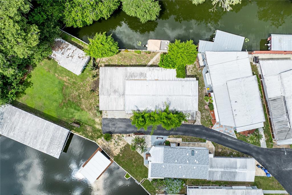 1136 Rue De Dore Tavares, FL 32778 - Photo 2 of 45