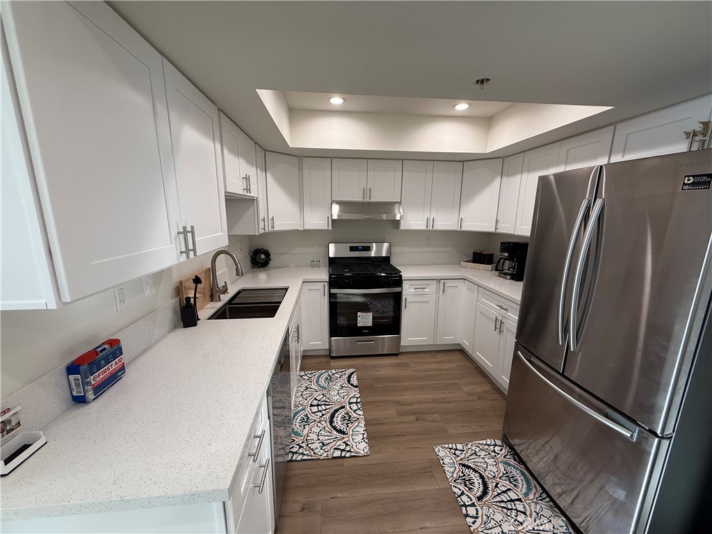 116 West Maple Street, Unit 6 Glendale, CA 91204 - Photo 5 of 19