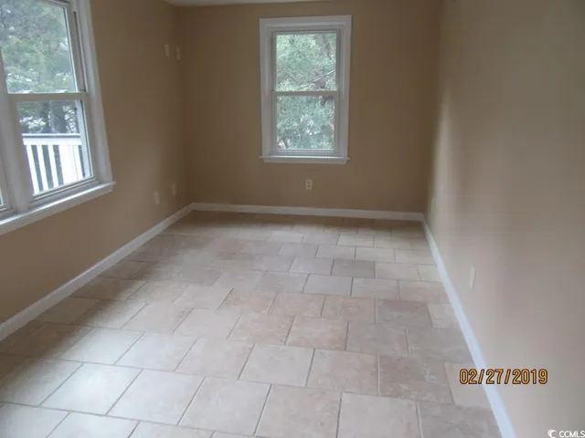 $1,750 | 205 5th Avenue North, Unit UPSTAIRS, North Myrtle Beach, SC 29582