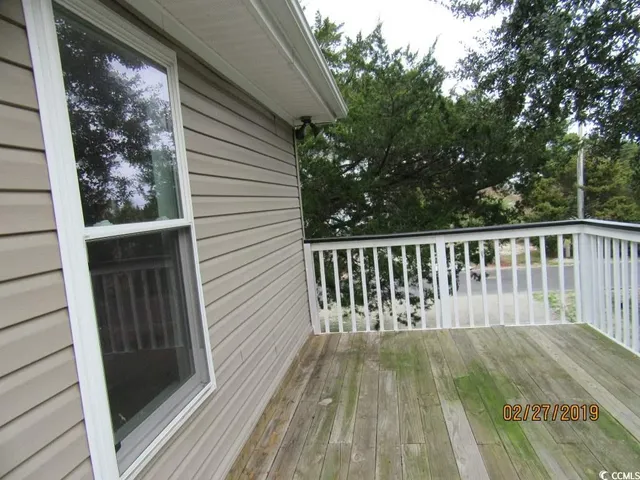 $1,750 | 205 5th Avenue North, Unit UPSTAIRS, North Myrtle Beach, SC 29582