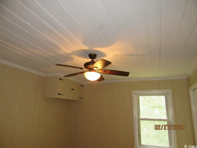 $1,750 | 205 5th Avenue North, Unit UPSTAIRS, North Myrtle Beach, SC 29582