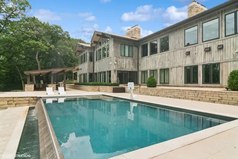 $4,700,000 | 13 Goose Lake Drive, Barrington Hills, IL 60010