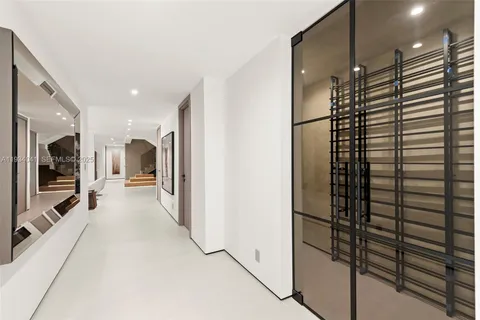 $13,995,000 | 3209 Northeast 169th Street, North Miami Beach, FL 33160