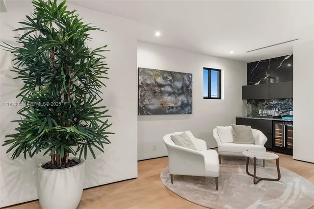 $13,995,000 | 3209 Northeast 169th Street, North Miami Beach, FL 33160