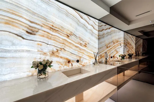 $13,995,000 | 3209 Northeast 169th Street, North Miami Beach, FL 33160