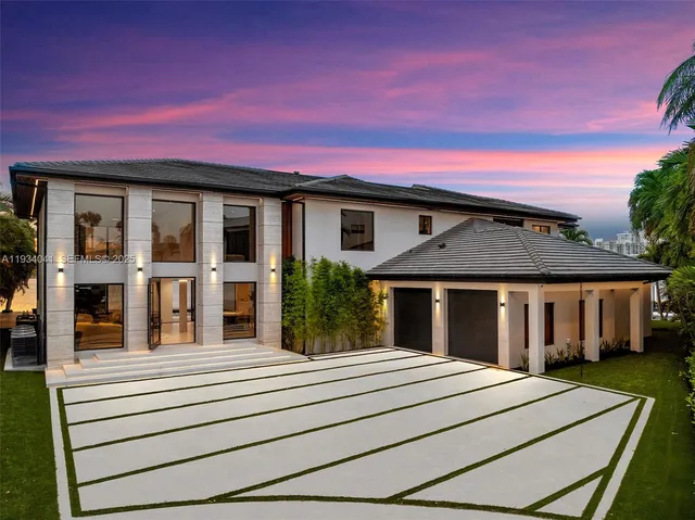 $13,995,000 | 3209 Northeast 169th Street, North Miami Beach, FL 33160
