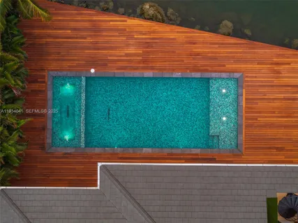 $13,995,000 | 3209 Northeast 169th Street, North Miami Beach, FL 33160