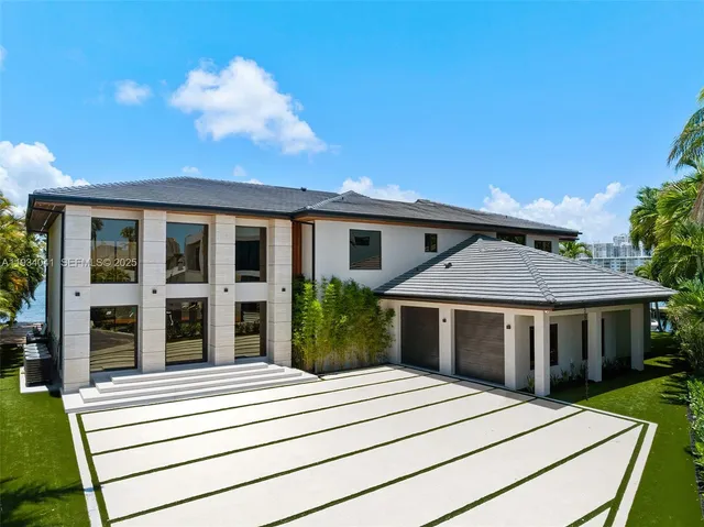 $13,995,000 | 3209 Northeast 169th Street, North Miami Beach, FL 33160