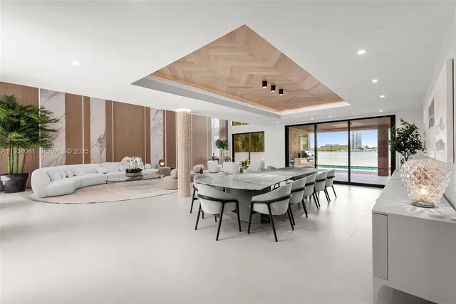$13,995,000 | 3209 Northeast 169th Street, North Miami Beach, FL 33160
