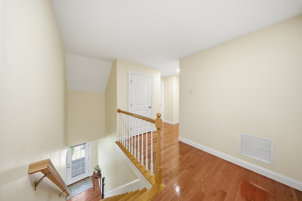 2 Williamsburg Way, Unit 2 Medway, MA 02053 - Photo 14 of 30