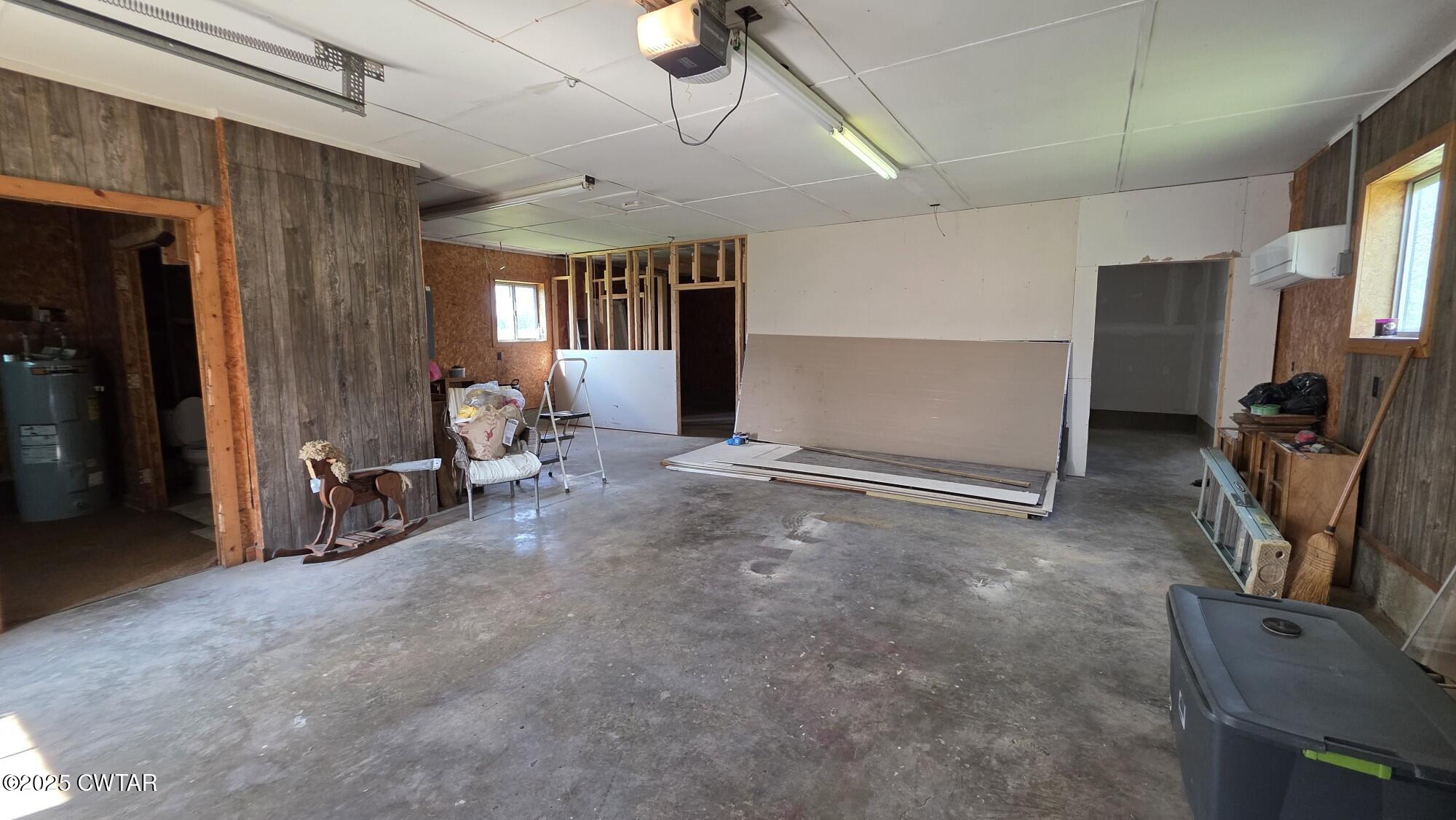 811 Gibson Road Trenton, TN 38382 - Photo 16 of 23 a view of a room with gym equipment