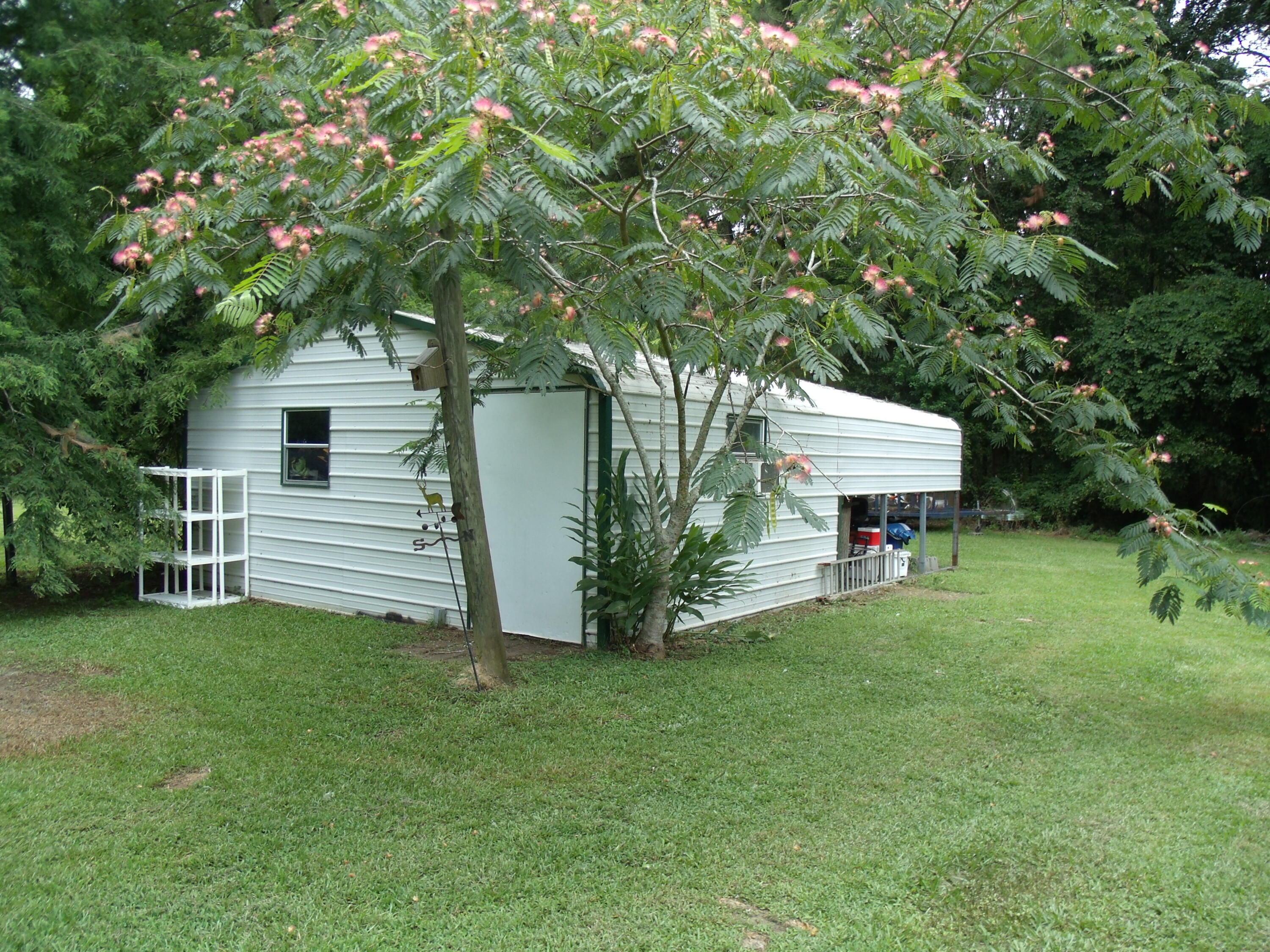 145 Reed Street Summerville, SC 29483 - Photo 9 of 40 GEDC6131
