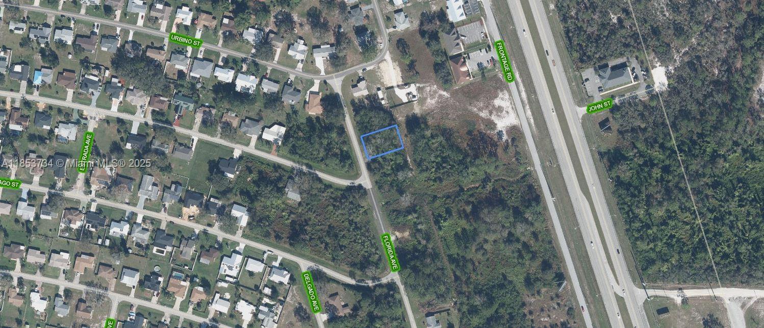 4006 Florida Sebring, FL 33872 - Photo 1 of 21