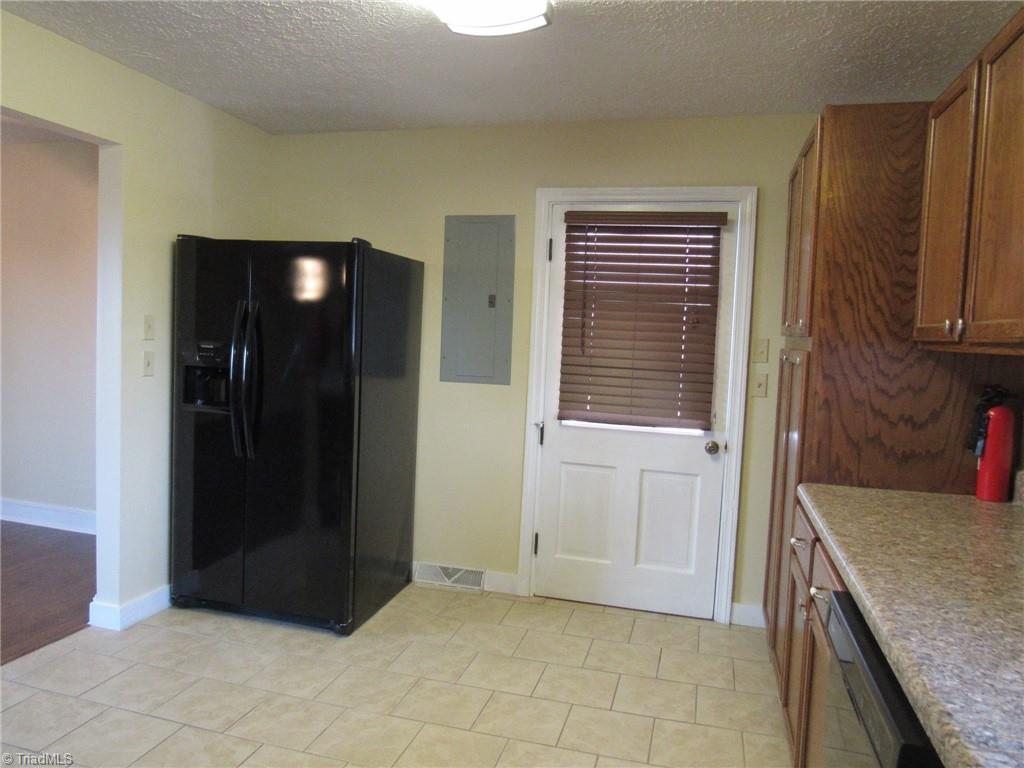 3187 Longs Mill Road Blanch, NC 27212 - Photo 6 of 45 Gallery Image 6