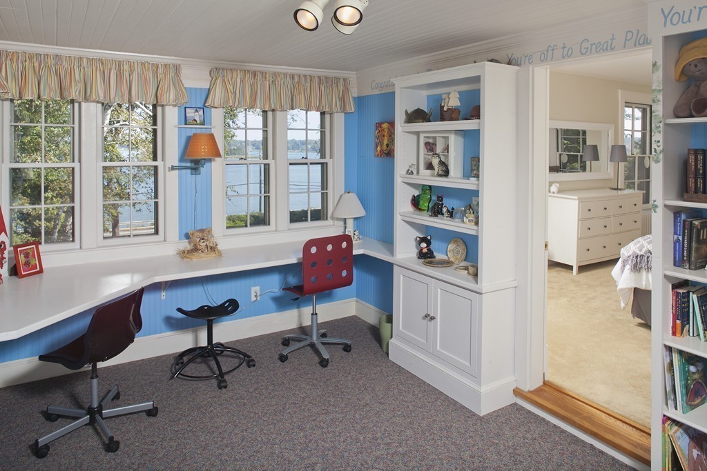 66 Burditt Avenue Hingham, MA 02043 - Photo 19 of 30