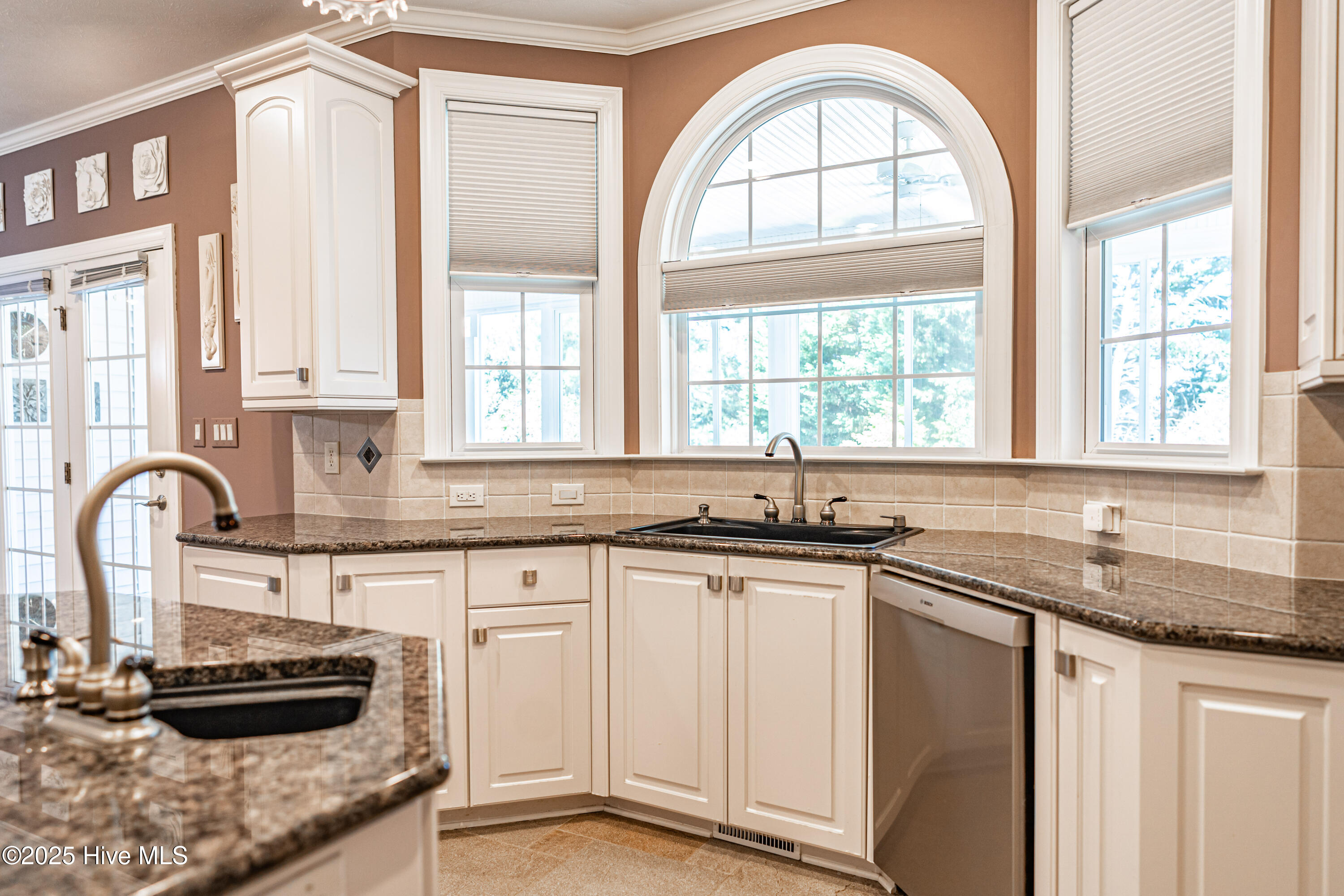 115 Rachels Point Road West End, NC 27376 - Photo 2 of 44 kitchen