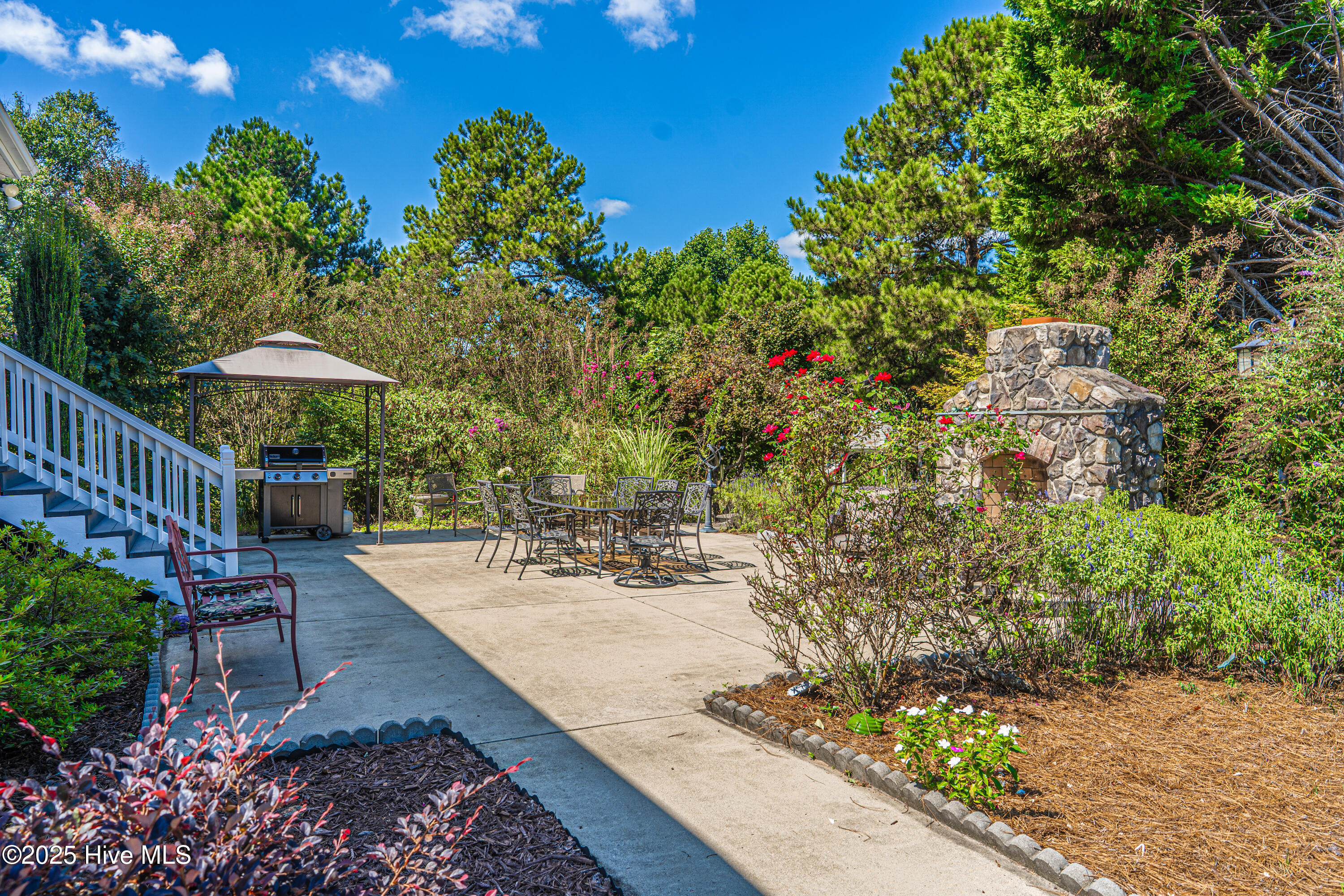 115 Rachels Point Road West End, NC 27376 - Photo 28 of 44 patio
