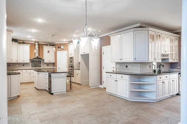 $890,000 | 115 Rachels Point Road, West End, NC 27376