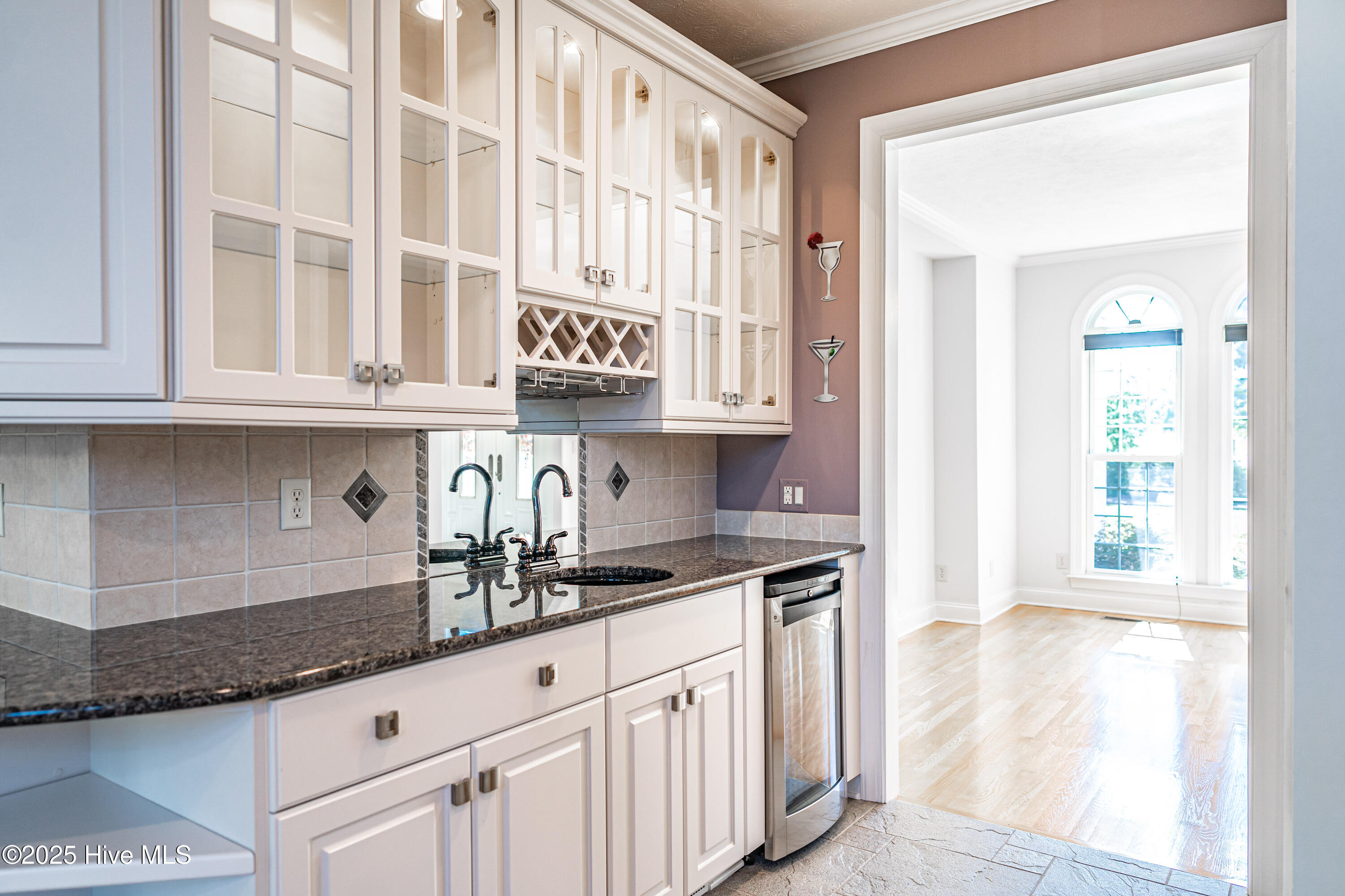 115 Rachels Point Road West End, NC 27376 - Photo 7 of 44 butlers pantry