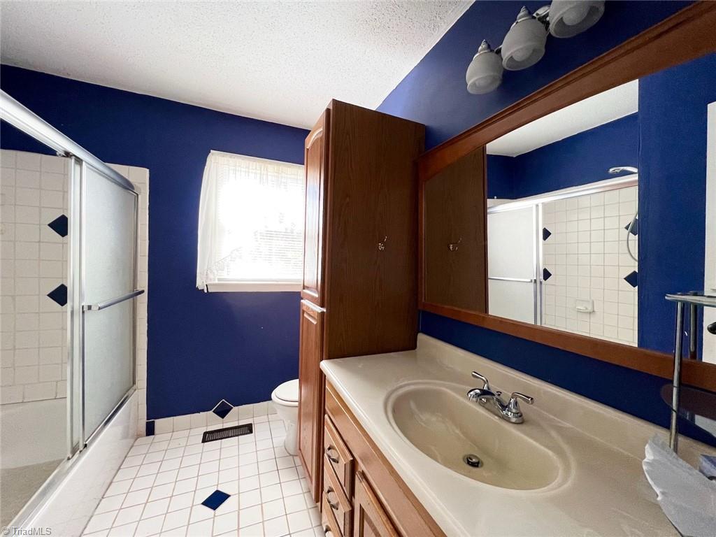 2023 Payne Road Graham, NC 27253 - Photo 18 of 29 Gallery Image 18