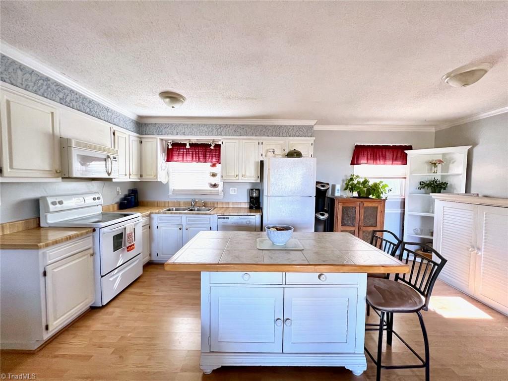 2023 Payne Road Graham, NC 27253 - Photo 9 of 29 Gallery Image 9