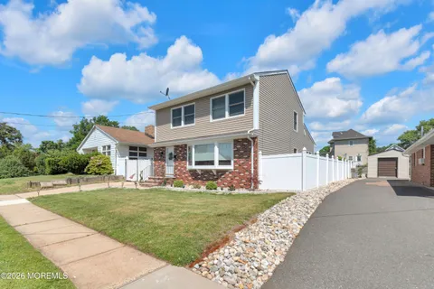 $625,000 | 35 Furman Avenue, Sayreville, NJ 08872