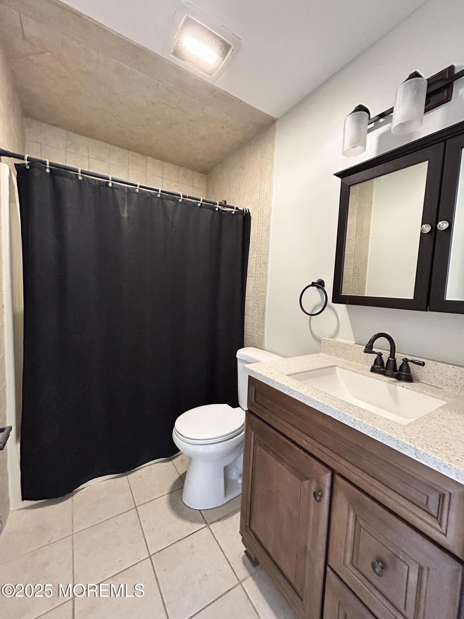 315 Constitution Drive Forked River, NJ 08731 - Photo 16 of 23 Main Bath