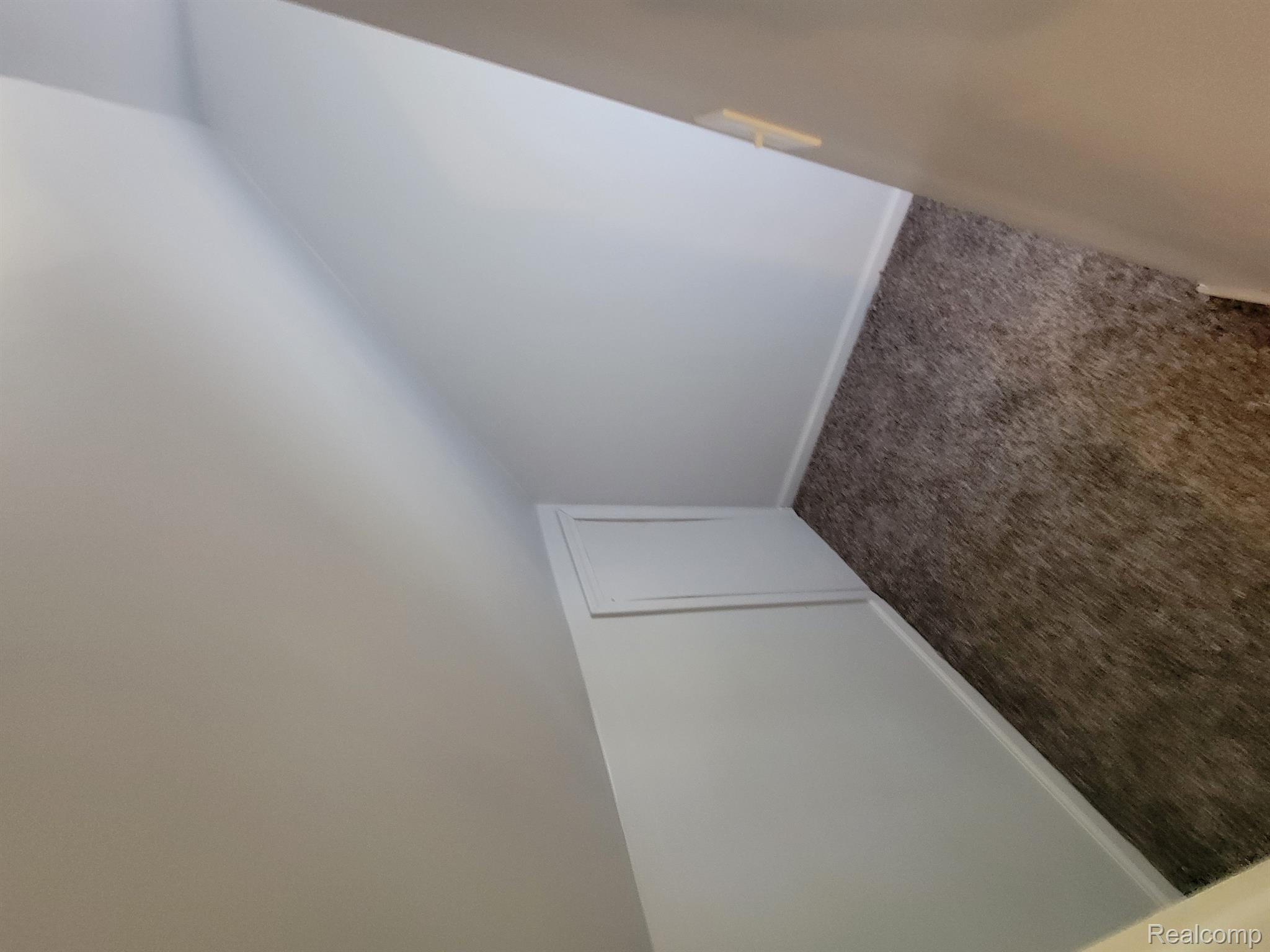 8250 Rivard Avenue Warren, MI 48089 - Photo 14 of 15 Gallery Image 14