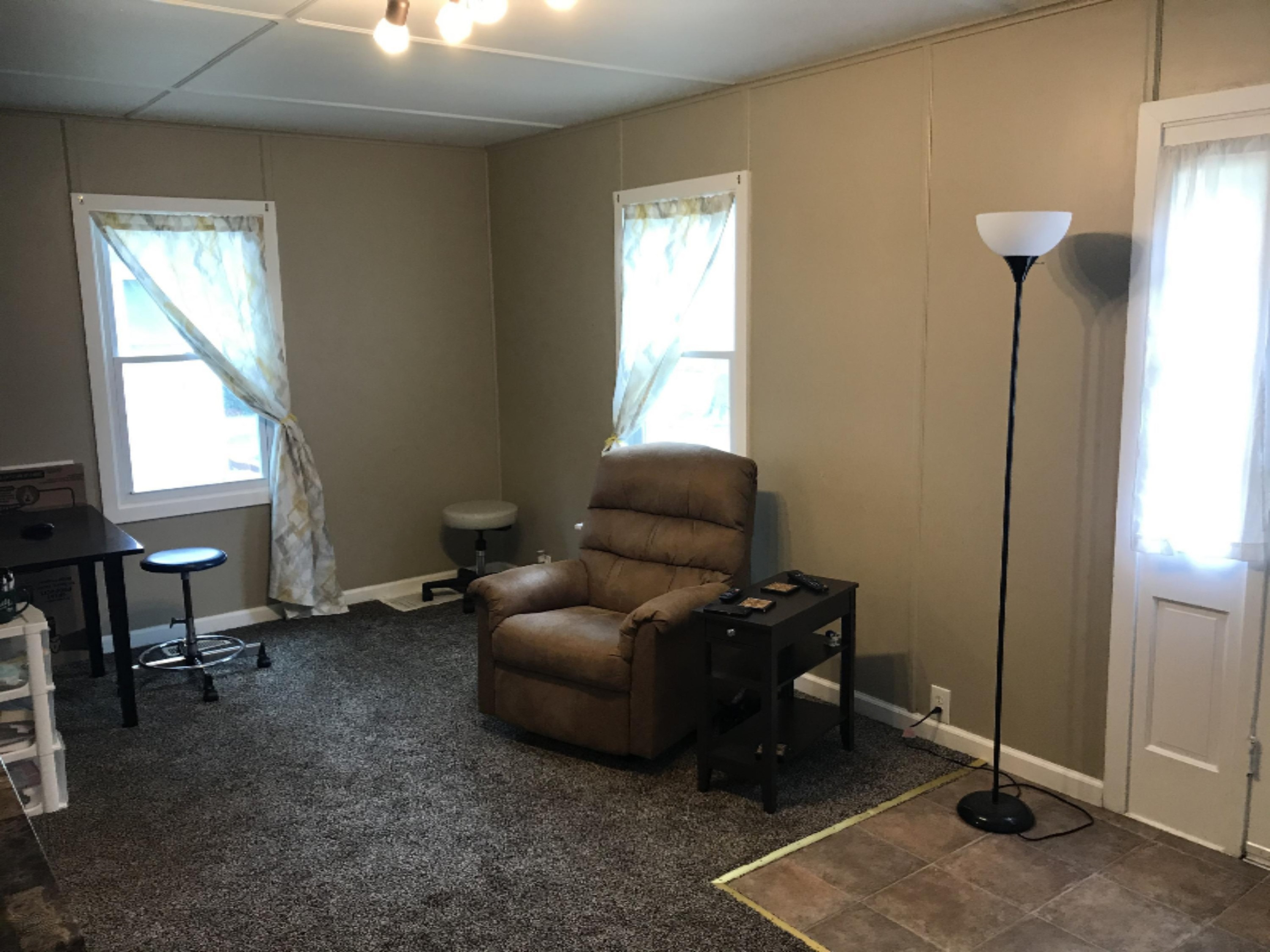 308 South Hooker Avenue Three Rivers, MI 49093 - Photo 3 of 16 IMG_2382