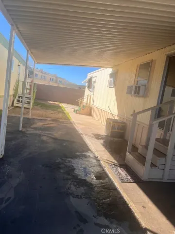 a view of entryway and hall