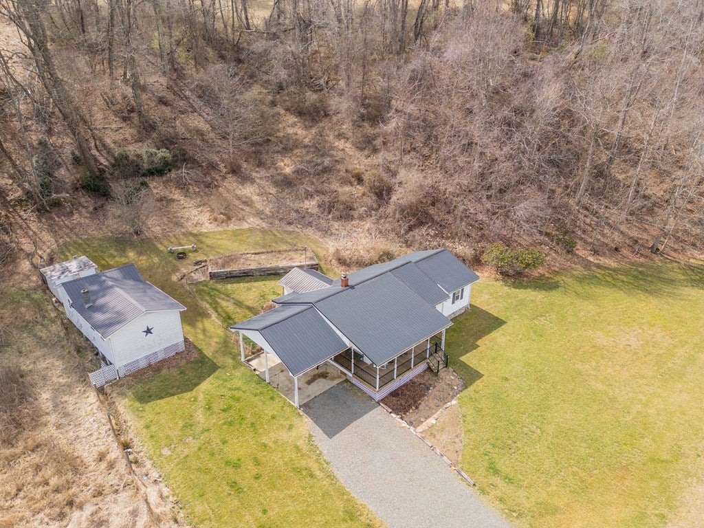 2060 Delhart Road Galax, VA 24333 - Photo 69 of 73 Gallery Image 69