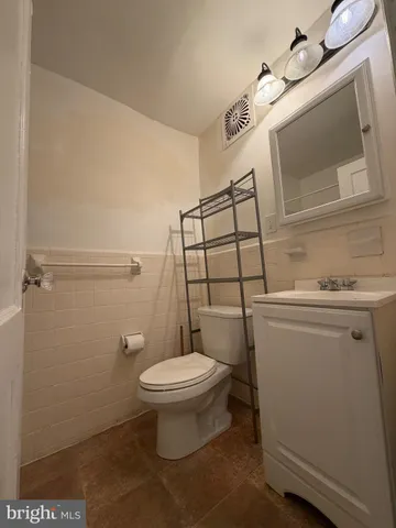 $1,500 | 6916 Ardleigh Street, Unit 1, Philadelphia, PA 19119