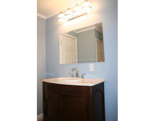 72 Duncan Road Stoughton, MA 02072 - Photo 11 of 23 Gallery Image 11