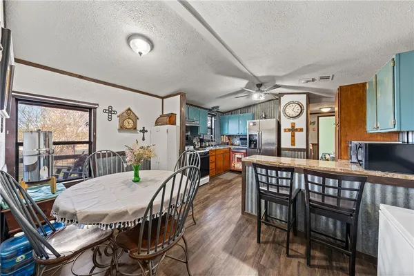 $250,000 | 1425 North Agnes Wills Road, Bruceville, TX 76630