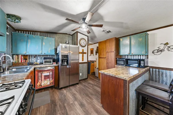 $250,000 | 1425 North Agnes Wills Road, Bruceville, TX 76630