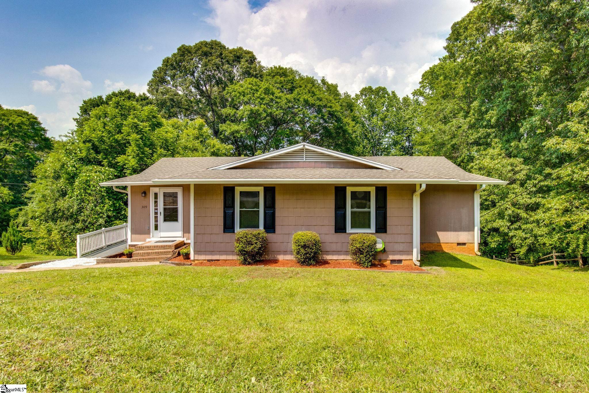 309 Jamestown Road Easley, SC 29640 - Photo 1 of 36