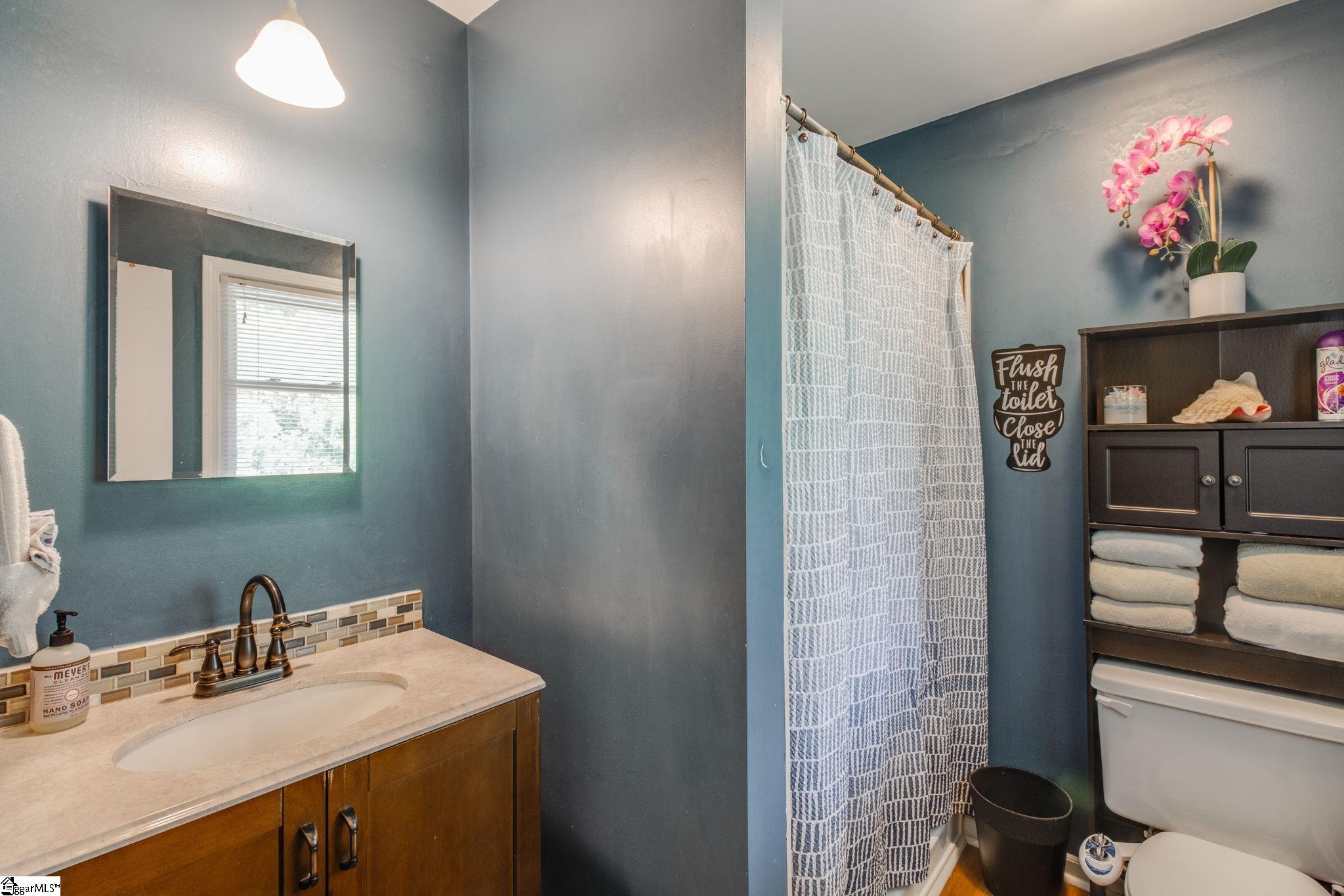 309 Jamestown Road Easley, SC 29640 - Photo 23 of 36
