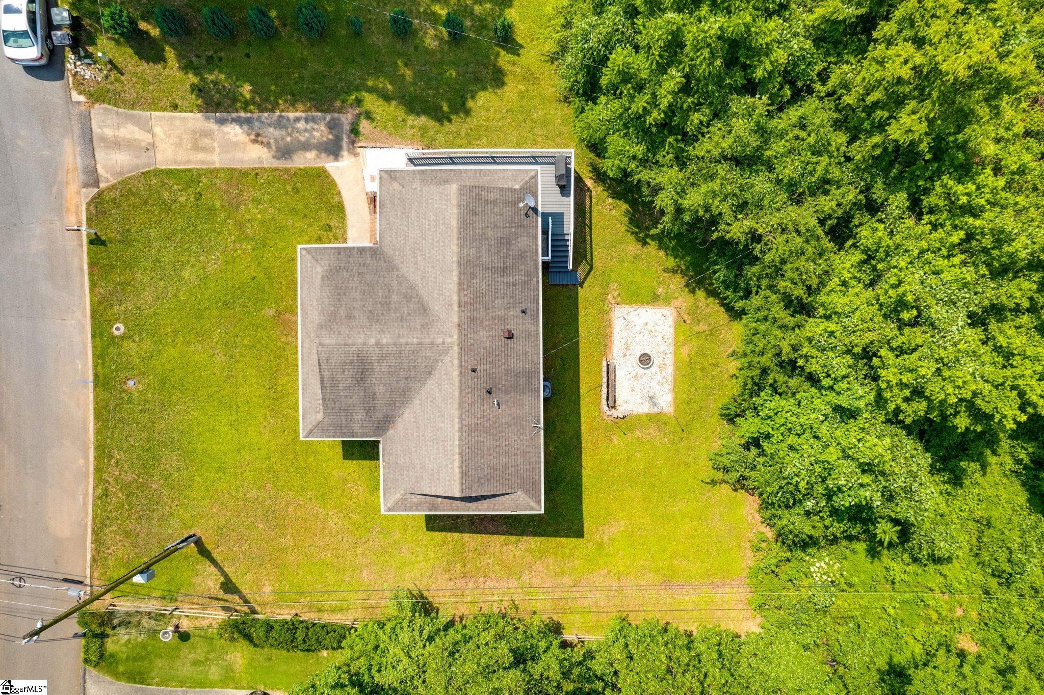 309 Jamestown Road Easley, SC 29640 - Photo 32 of 36