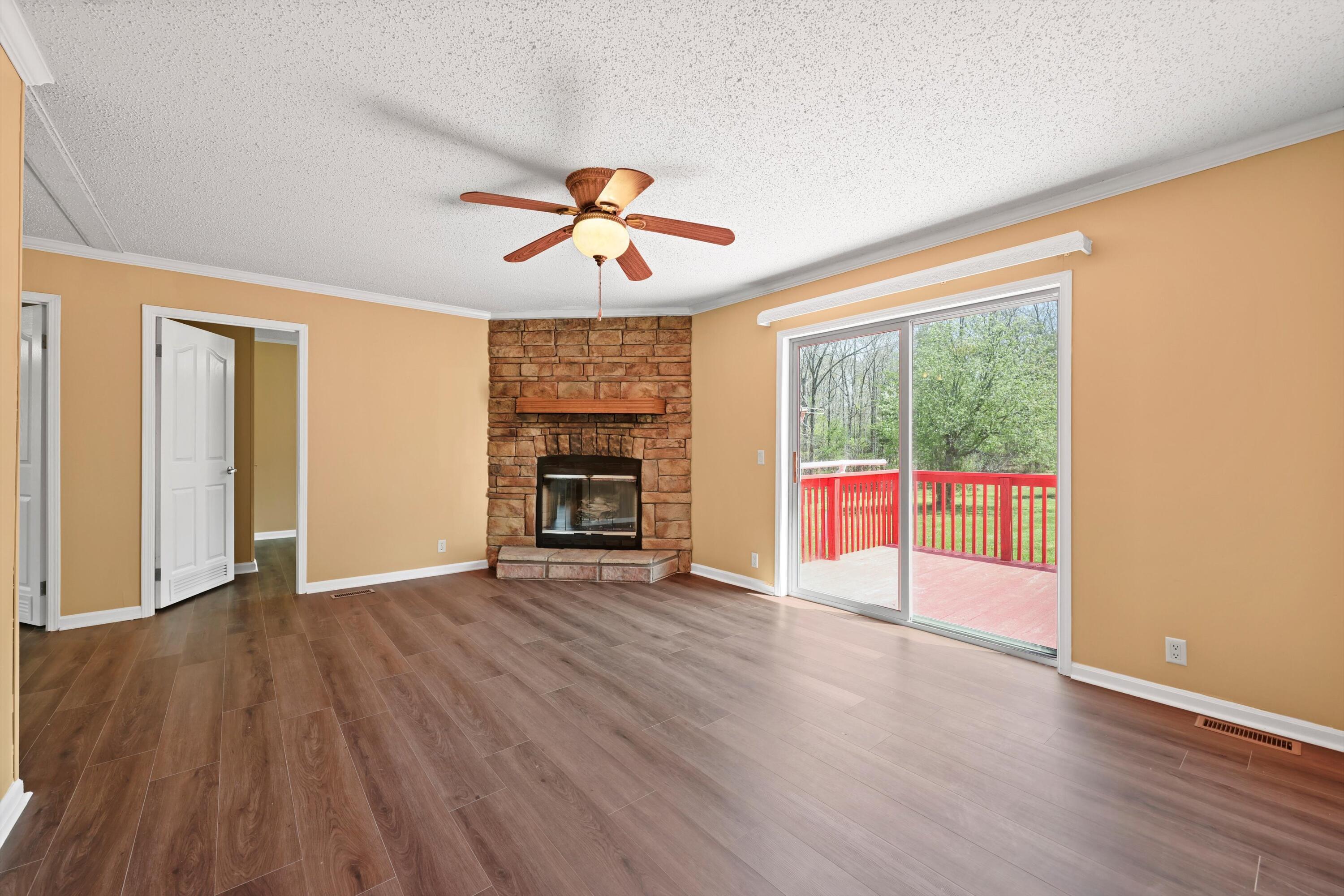 325 Pocket Road Whitwell, TN 37397 - Photo 14 of 58 DEN