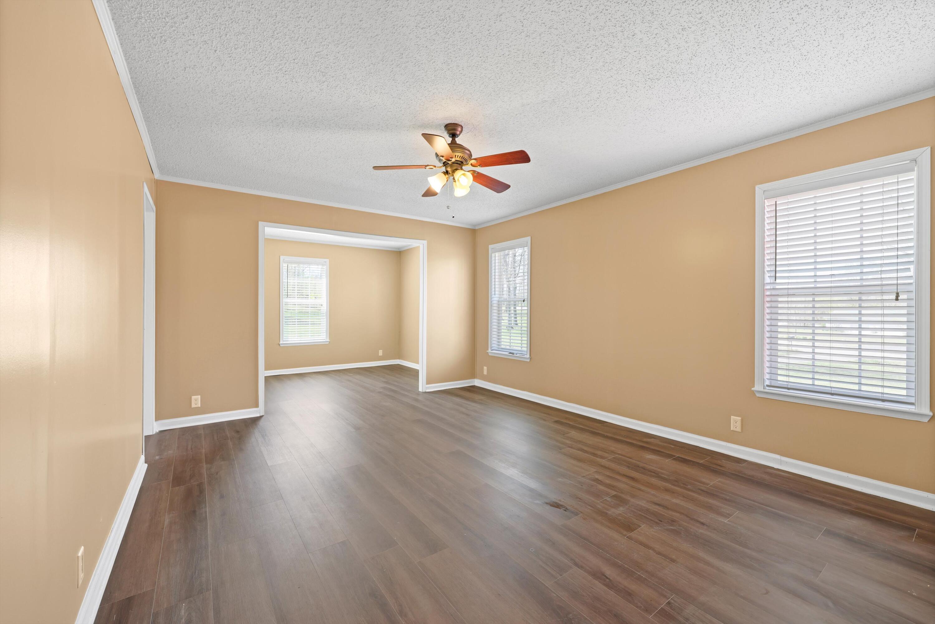 325 Pocket Road Whitwell, TN 37397 - Photo 25 of 58 HUGE MASTER SUITE