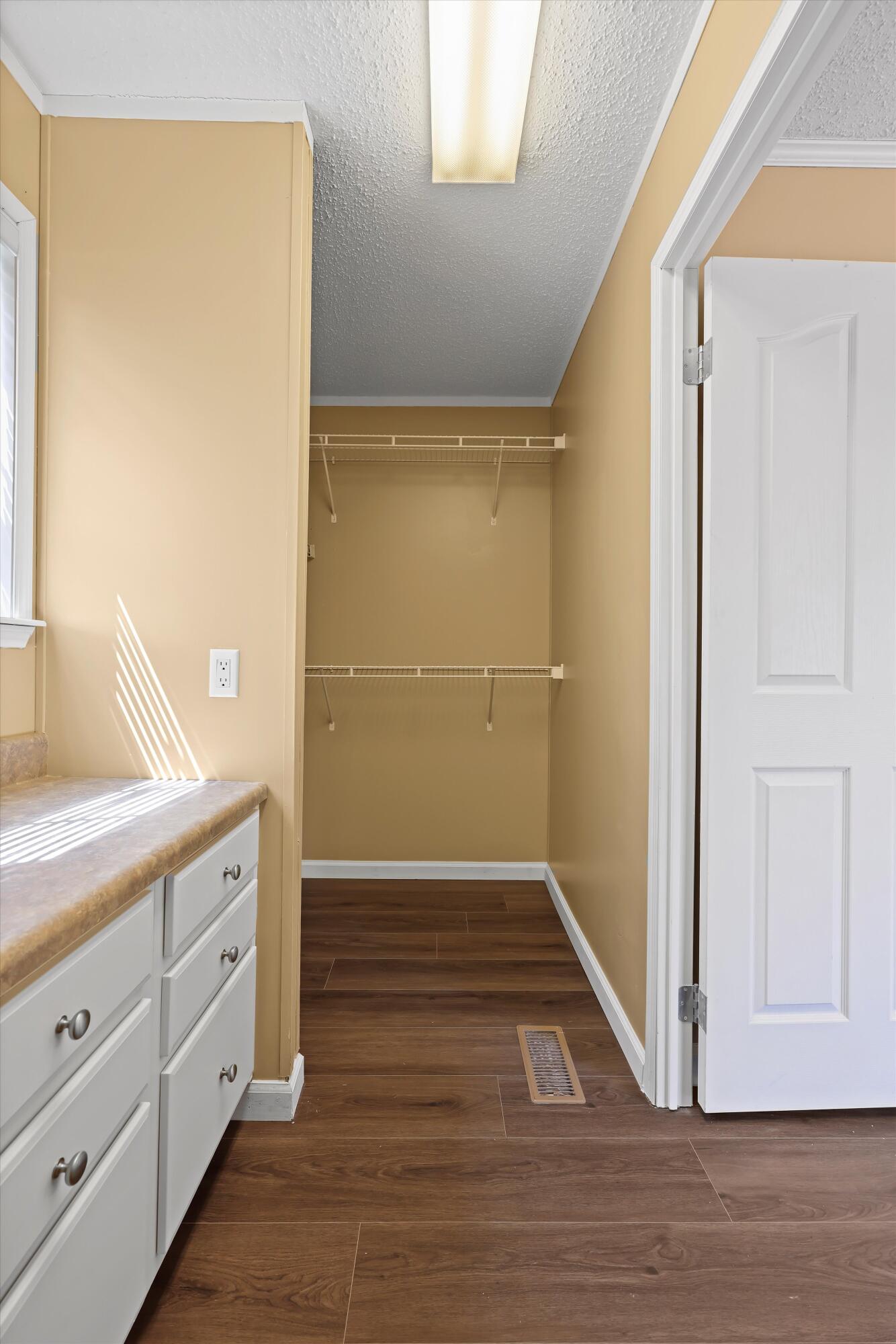 325 Pocket Road Whitwell, TN 37397 - Photo 33 of 58 MASTER WALK IN CLOSET