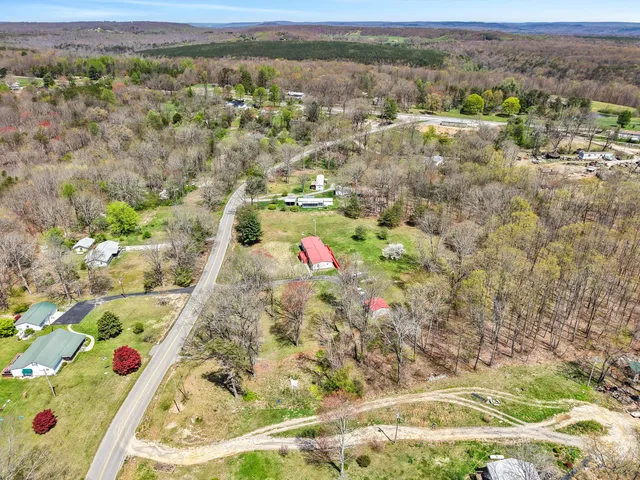 $310,000 | 325 Pocket Road, Whitwell, TN 37397