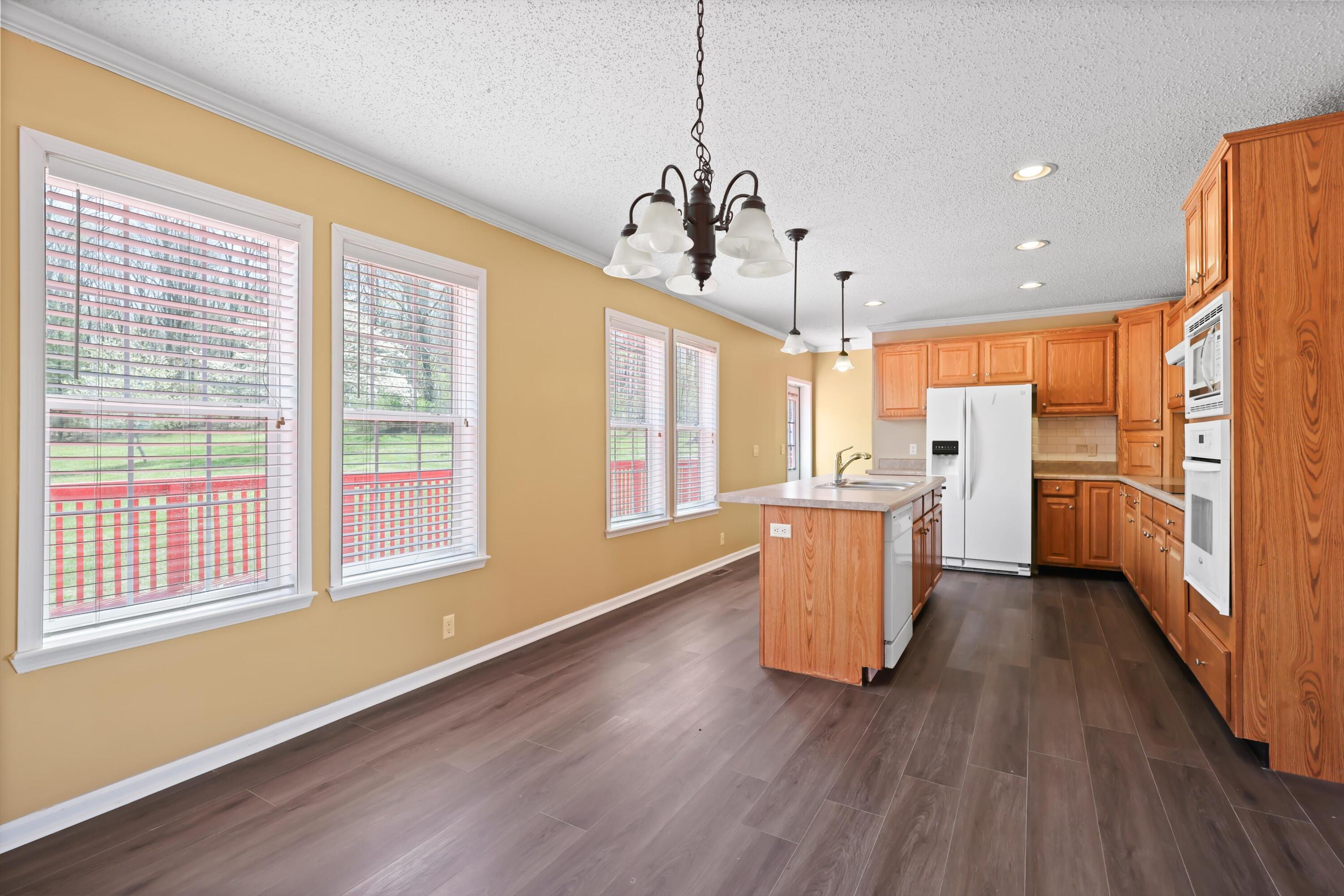 325 Pocket Road Whitwell, TN 37397 - Photo 8 of 58 ISLAND