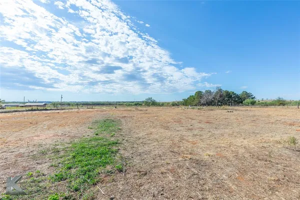 $219,000 | 217 County Road 370, Sweetwater, TX 79556