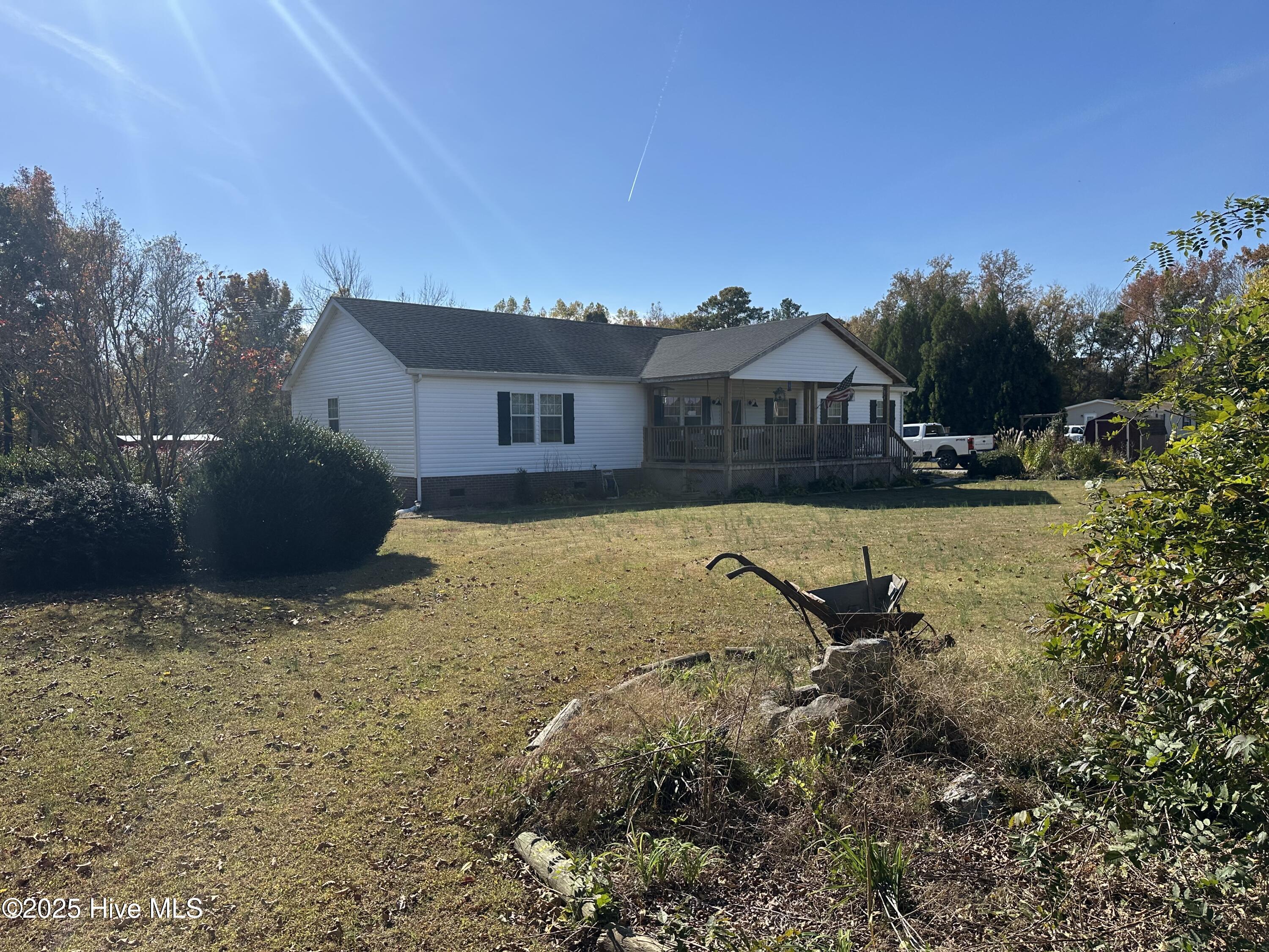 397 Spivey Road Hobbsville, NC 27946 - Photo 4 of 33 front