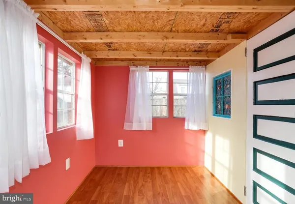 $3,000 | 1926 North Underwood Street, Arlington, VA 22205
