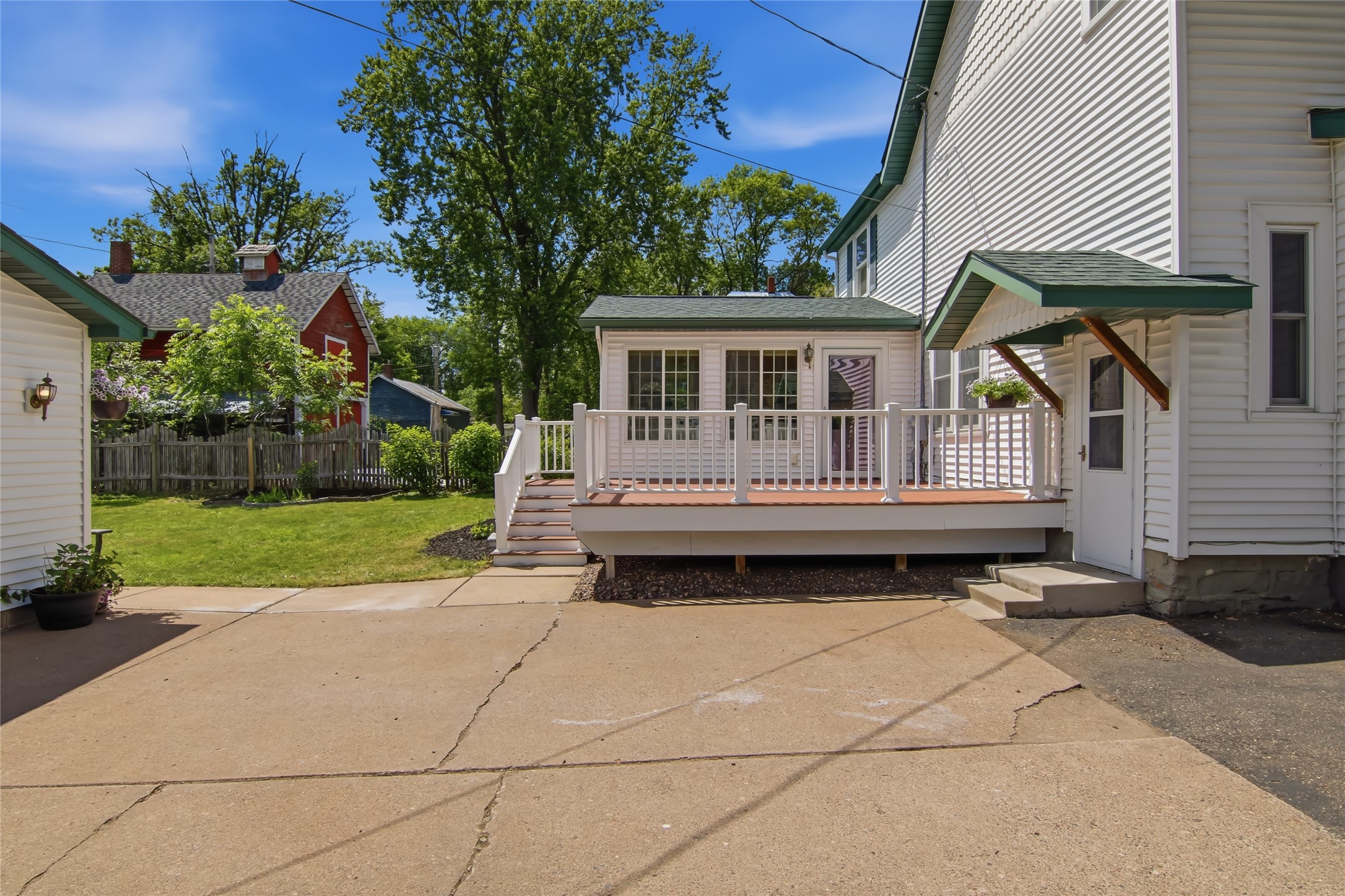 28 West Stout Street Rice Lake, WI 54868 - Photo 29 of 43