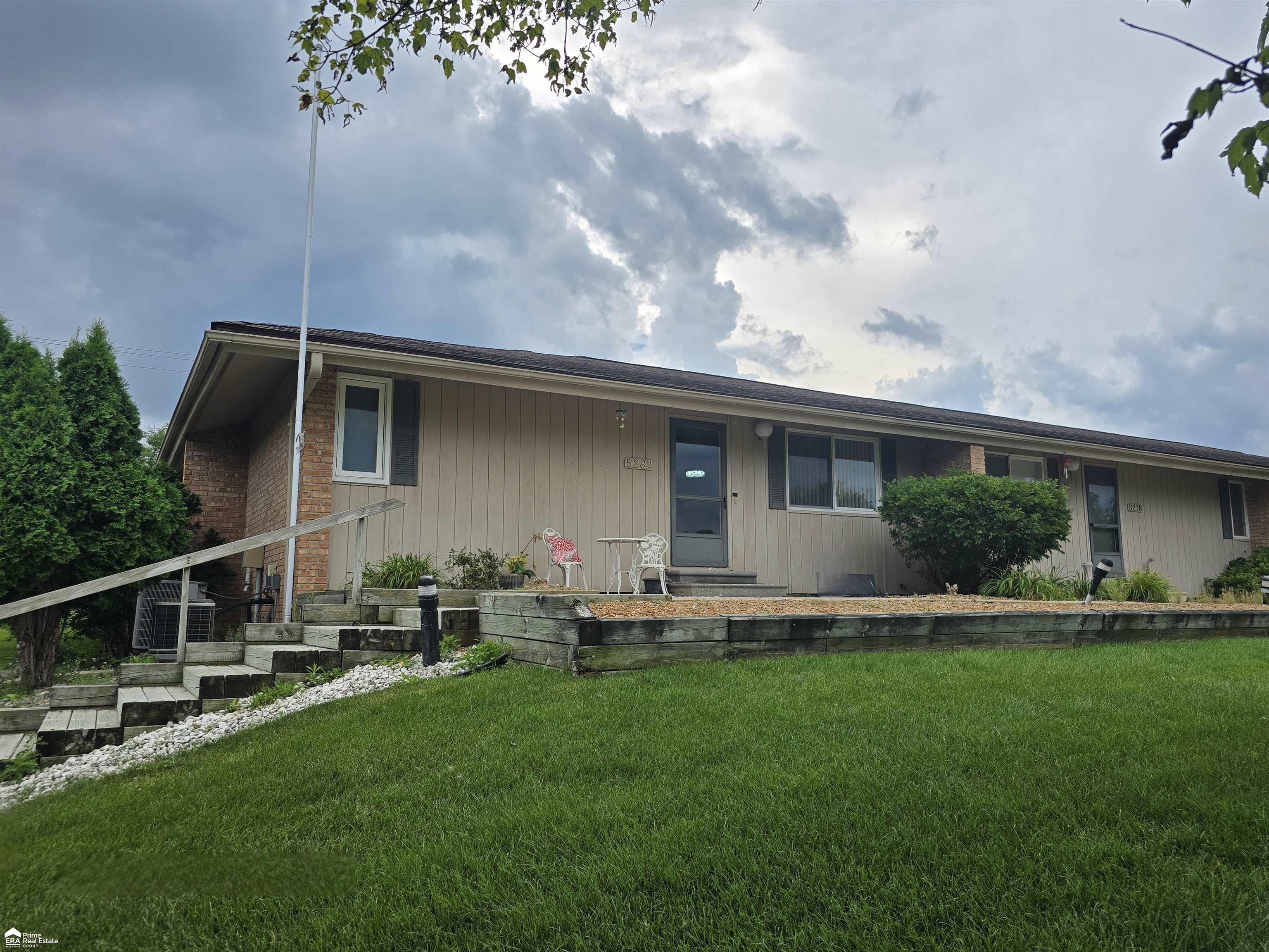 5282 McCandlish Road Grand Blanc, MI 48439 - Photo 1 of 36