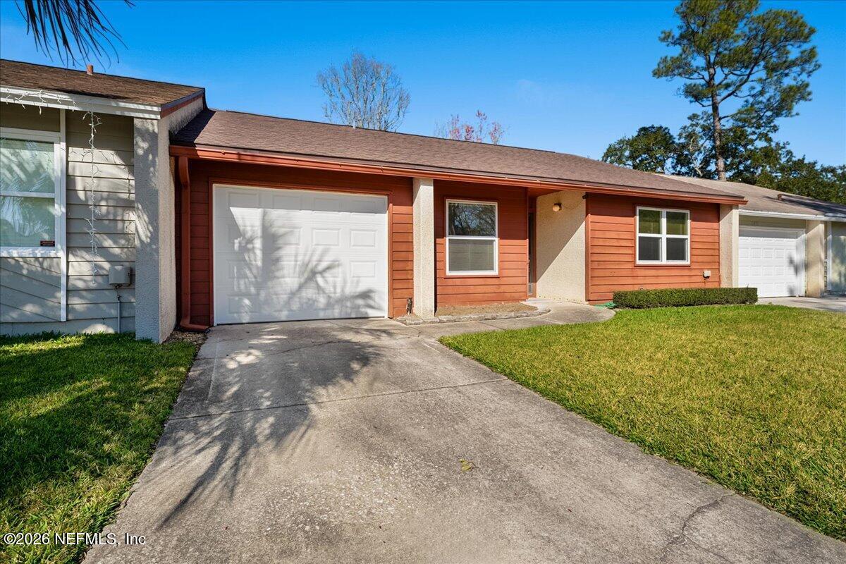 11445 Lancer Way Jacksonville, FL 32223 - Photo 1 of 27 02-7RV06526-2