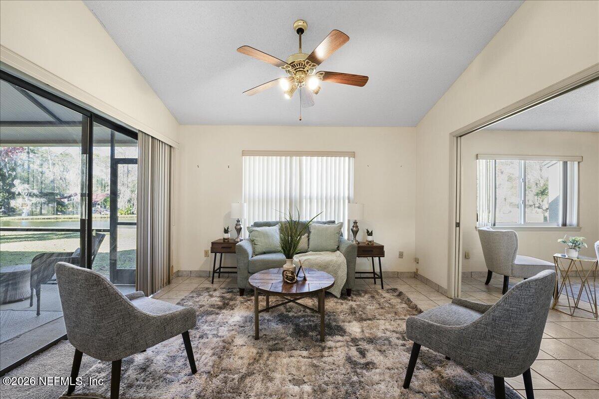 11445 Lancer Way Jacksonville, FL 32223 - Photo 7 of 27 10-7RV06431